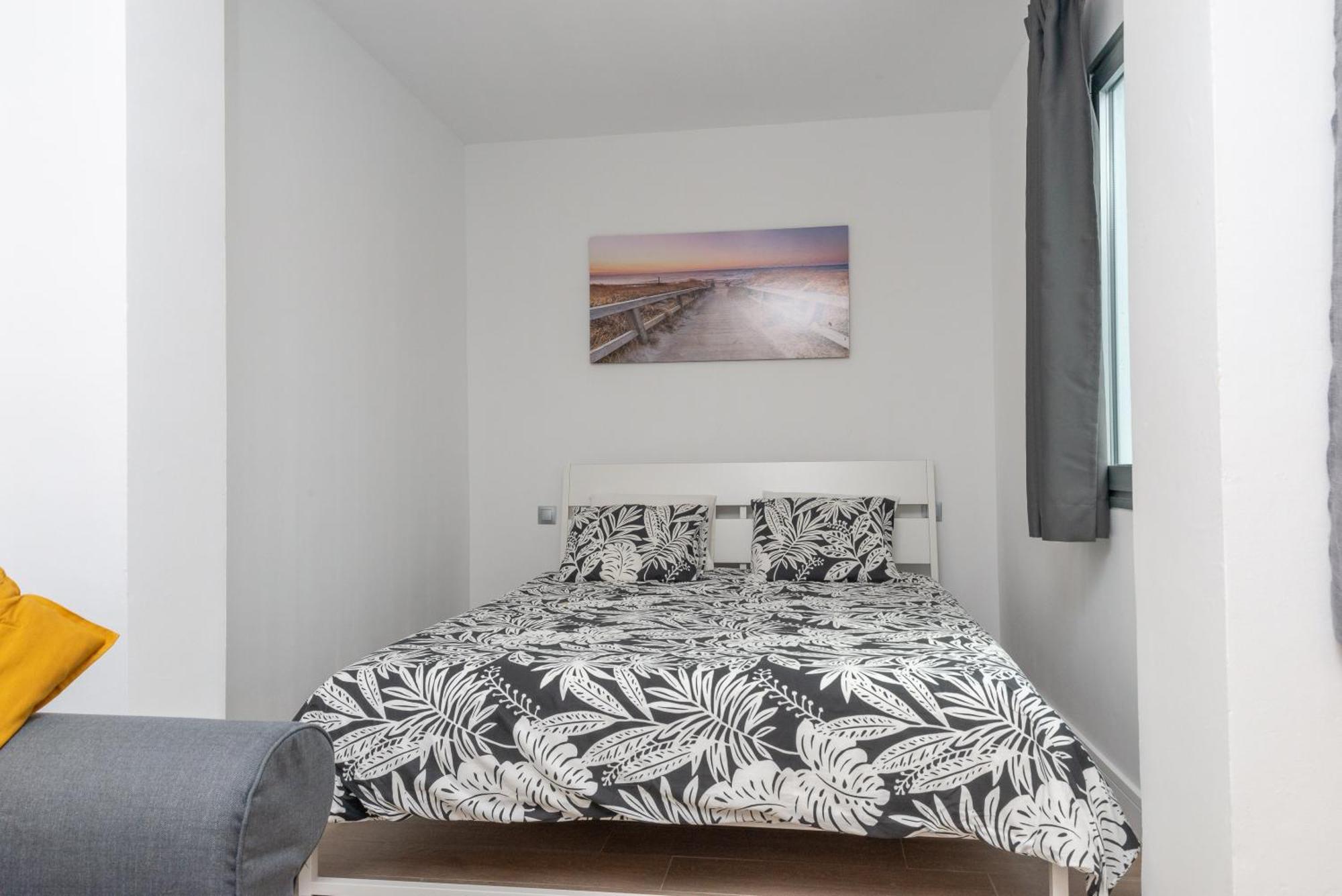 Estudio Con Balcon Playa Las Canteras Las Palmas de Gran Canaria Exterior photo