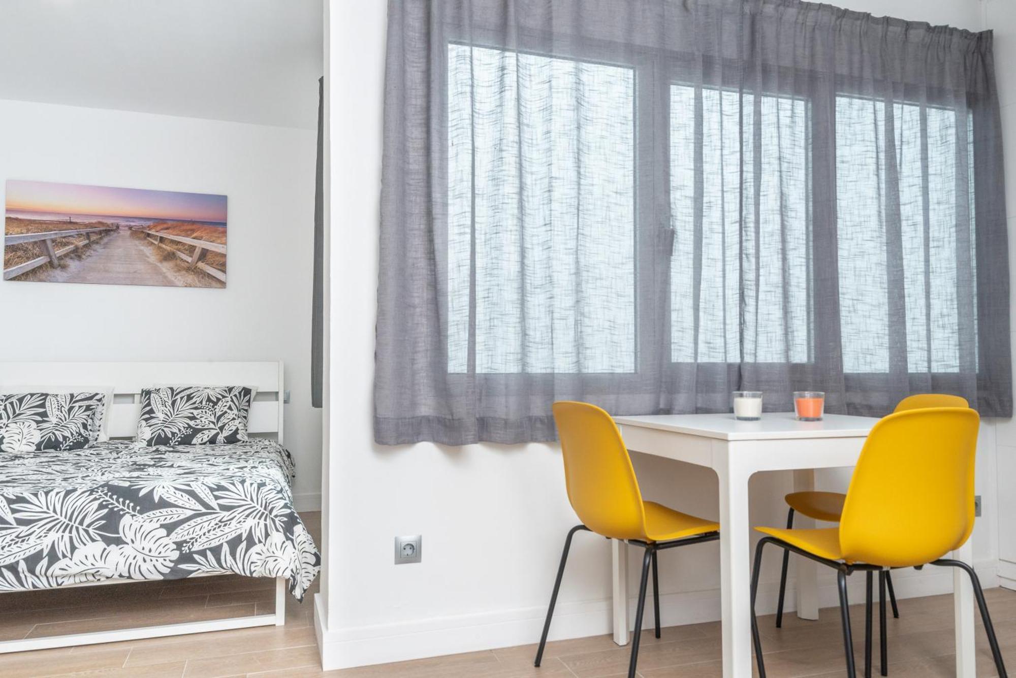 Estudio Con Balcon Playa Las Canteras Las Palmas de Gran Canaria Exterior photo
